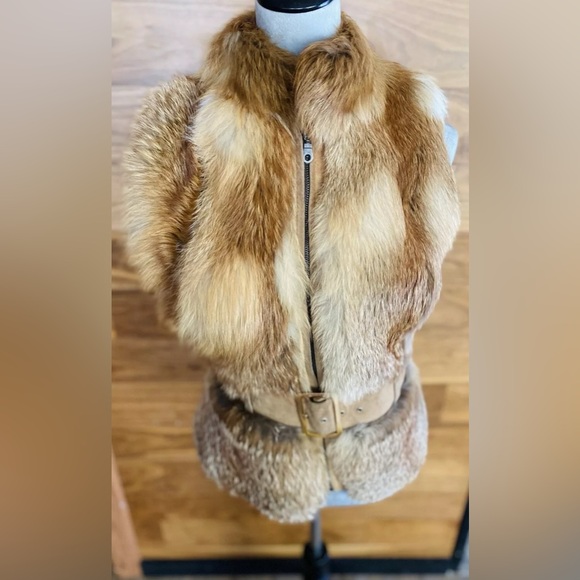 REAL fox fur vest - Picture 8 of 8
